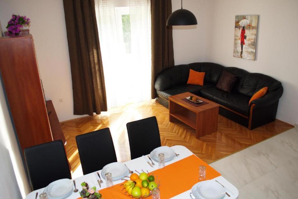 Ferienwohnung Yakov Free Public Parking And Balcony Zadar Exterior foto
